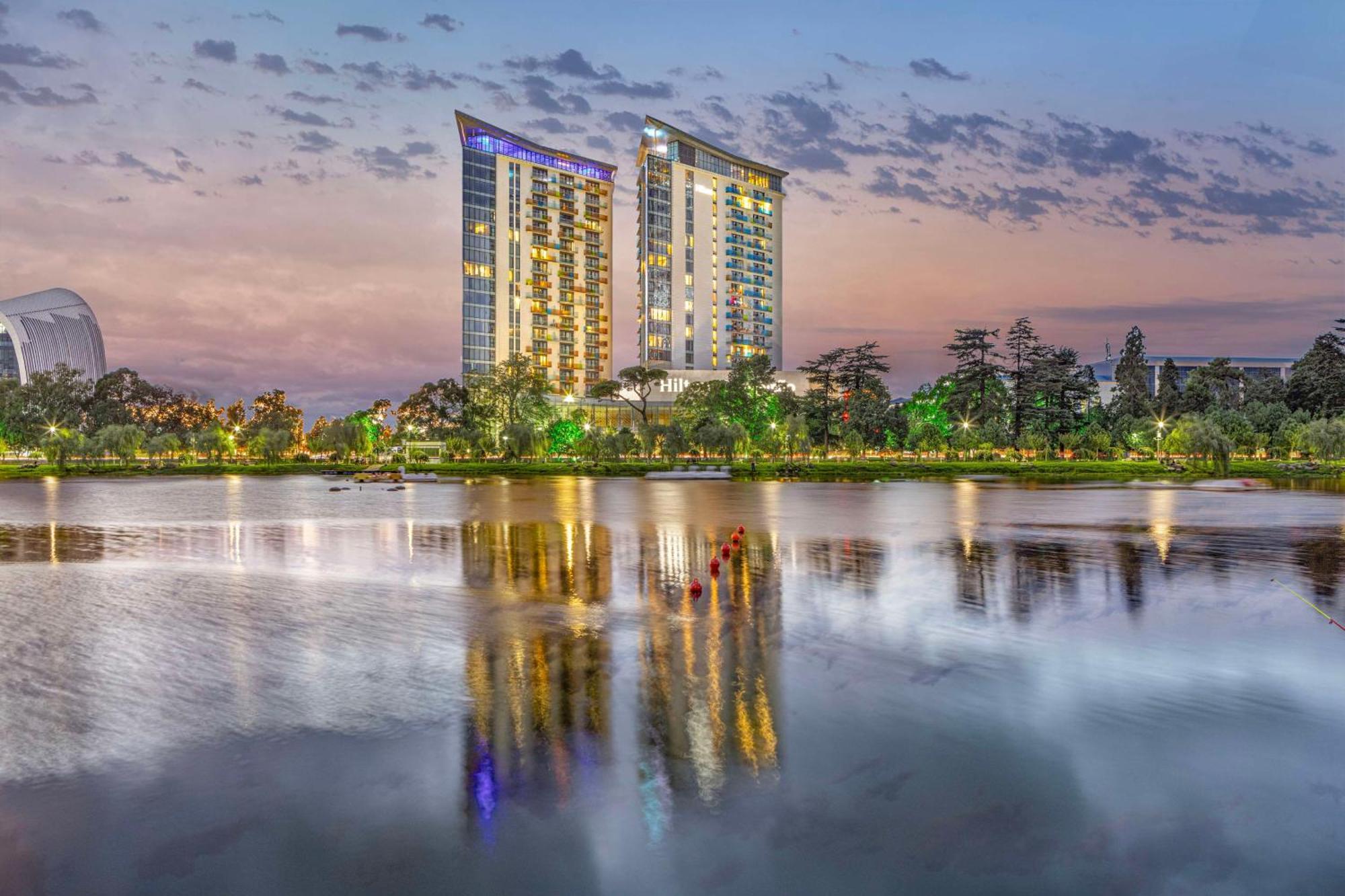 Hilton Batumi Hotel Exterior photo